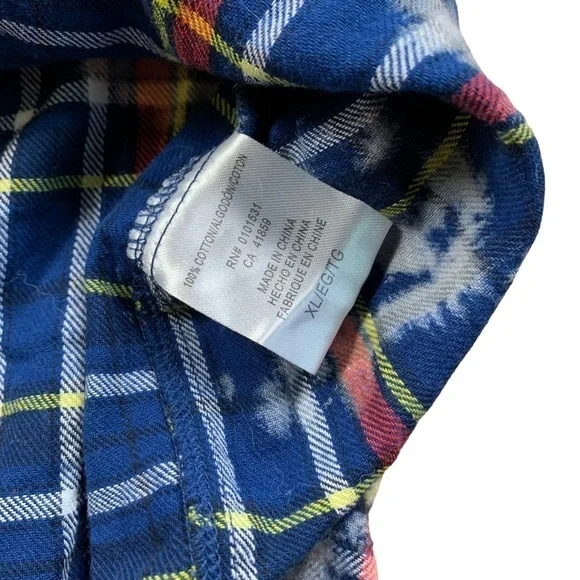 Disney Winnie the Pooh Long Sleeve Button Down Flannel - Picture 5 of 7